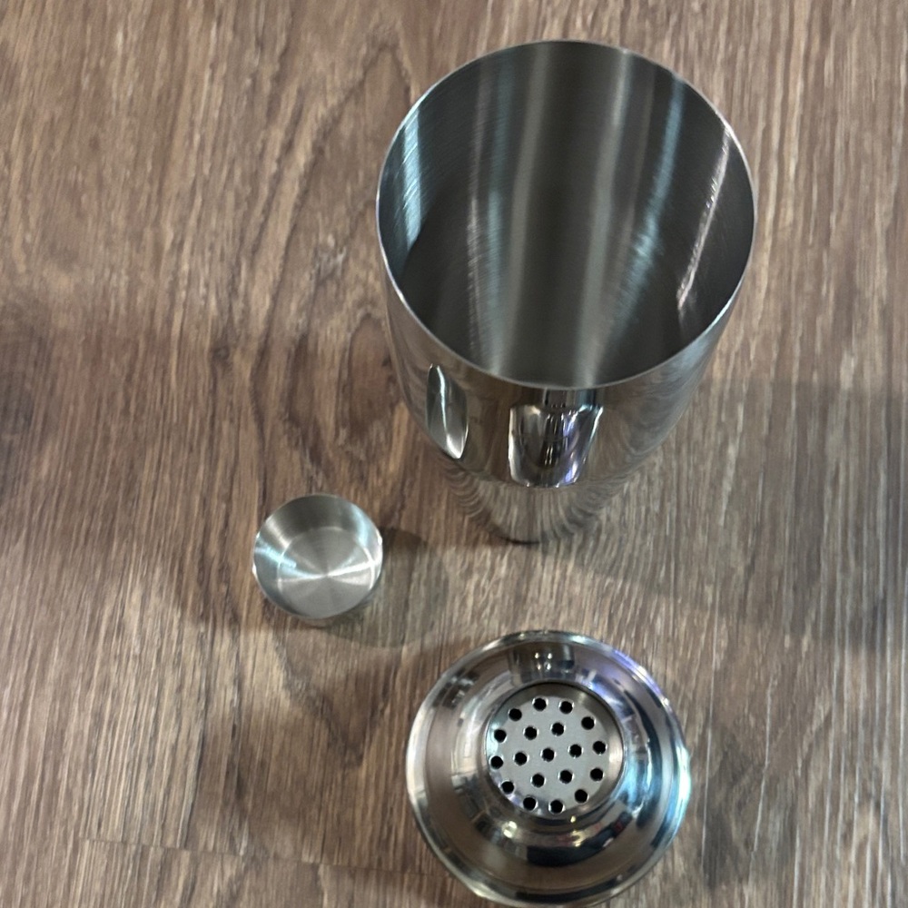 Silver Cocktail Shaker Set - Picture 8 of 8
